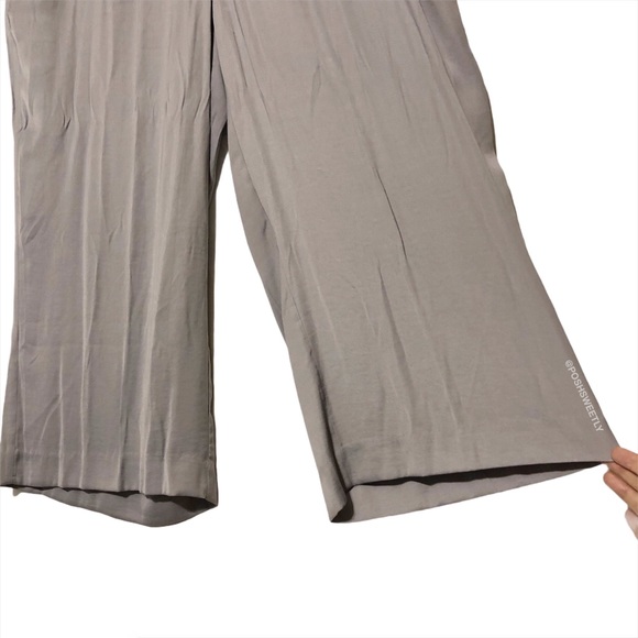 NWT Chico’s Silky Ankle Pants - Picture 2 of 12